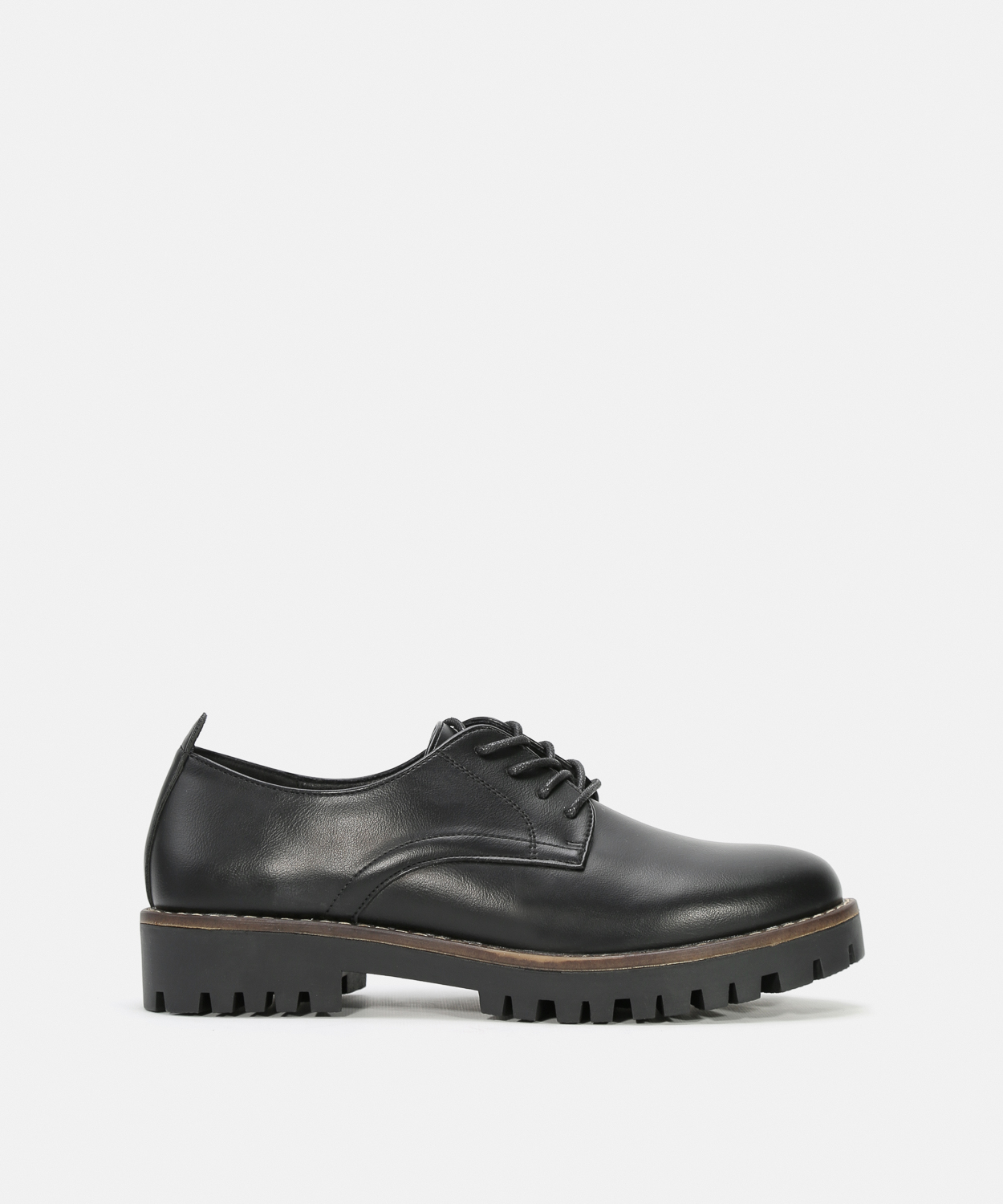 Zapato blucher